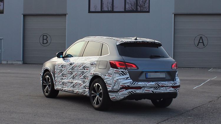 Der neue Borgward BX7-EV als Erlkönig. Das SUV soll in Bremen gebaut werden.