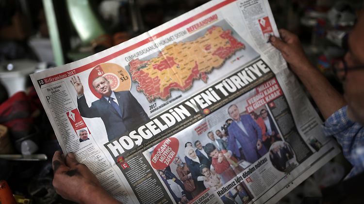 In Istanbul, Ankara, am Mittelmeer und in den kurdischen Gebieten stimmte eine Mehrheit mit "Nein".