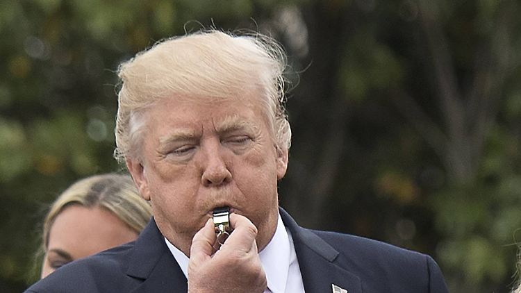 Anpfiff zur Börsenrally: Zumindest Banken verdienen mit Trump schon Geld.