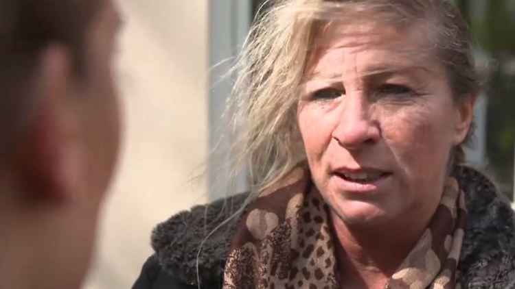 Reporterin Fabricia Josten im Gespräch mit Christine Sparr.