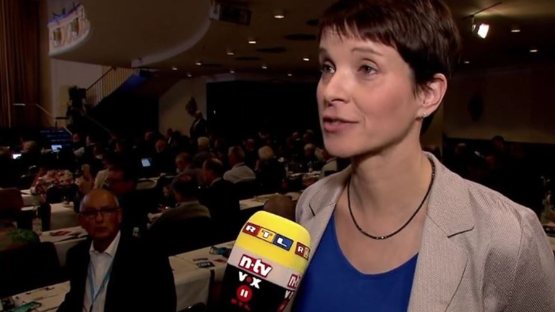 petry.JPG