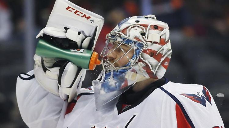 Washington-Capitals-Torhüter Philipp Grubauer könnte im NHL-Finale gegen die Vegas Golden Knights wieder nur auf der Bank sitzen.