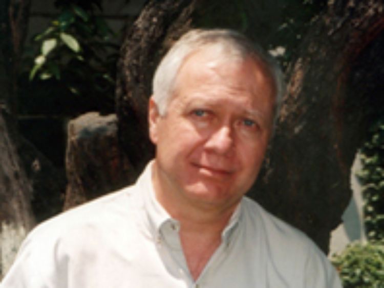 Der Kanadier Pat Mooney ist Chef der ETC-Group, die sich schwerpunktmäßig für nachhaltige Entwicklung und Biodiversität einsetzt. In seinem Buch "Next BANG!" (auf Deutsch im Oekom Verlag) kritisiert er Geo-Engineering und andere Megatechnologien.