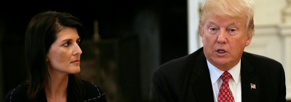 Trump trifft sich mit den Botschaftern der Staaten des Sicherheitsrats, darunter US-Vertreterin Nikki Haley.