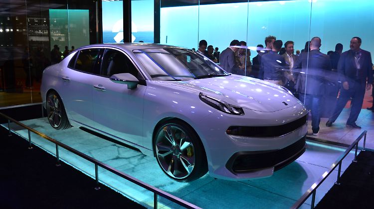 Der Lynk 03 fuhr noch als Studie nach Shanghai, soll aber auch nicht lange auf sich warten lassen.