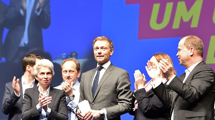 Vier Bedingungen der FDP: Christian Lindner, hier auf dem Landesparteitag Anfang April.