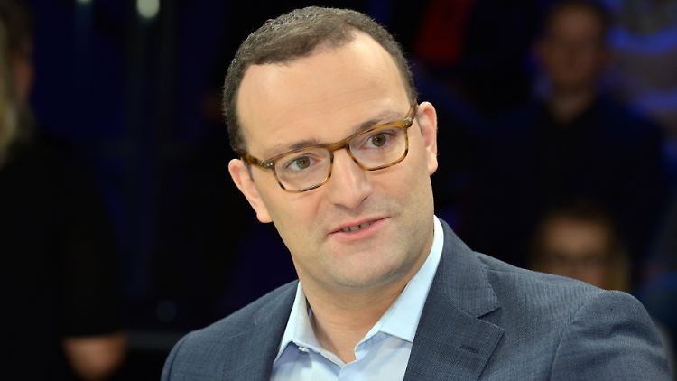 Spahn hofft auf Debatte "ohne Schaum vor dem Mund".