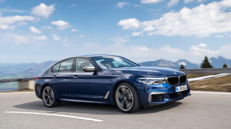Mit dem 550i kehrt endlich wieder ein Achtzylinder in die 5er-Reihe von BMW zurück.
