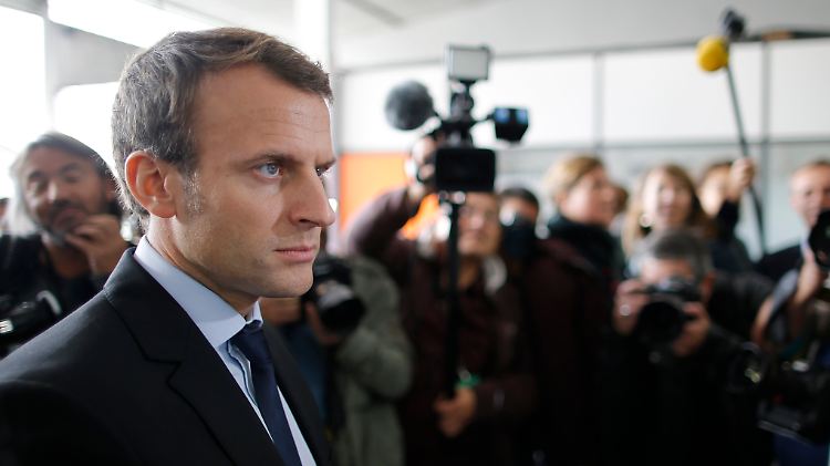 Emmanuel Macron und sein Wahlkampfteam müssen sich gegen Fake News wehren.