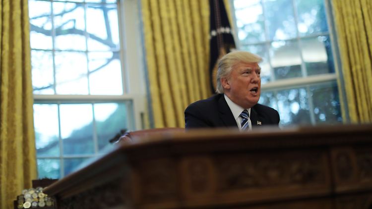 Donald Trump nutzt die Gunst der Stunde.