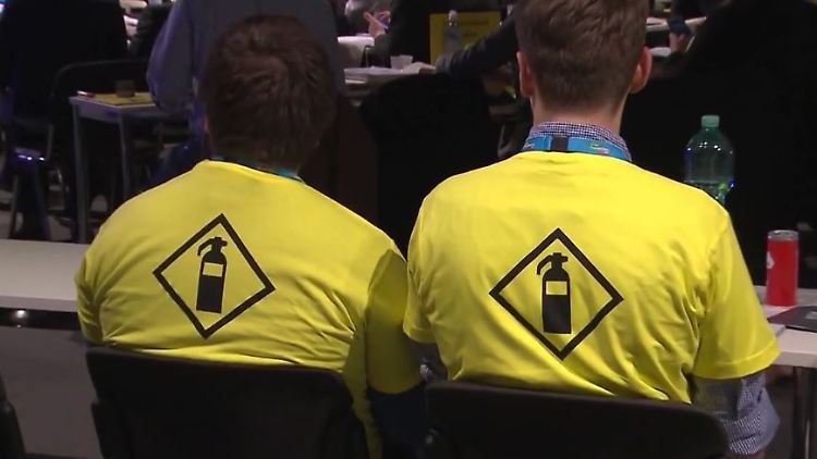 feuerlöscher fdp.JPG