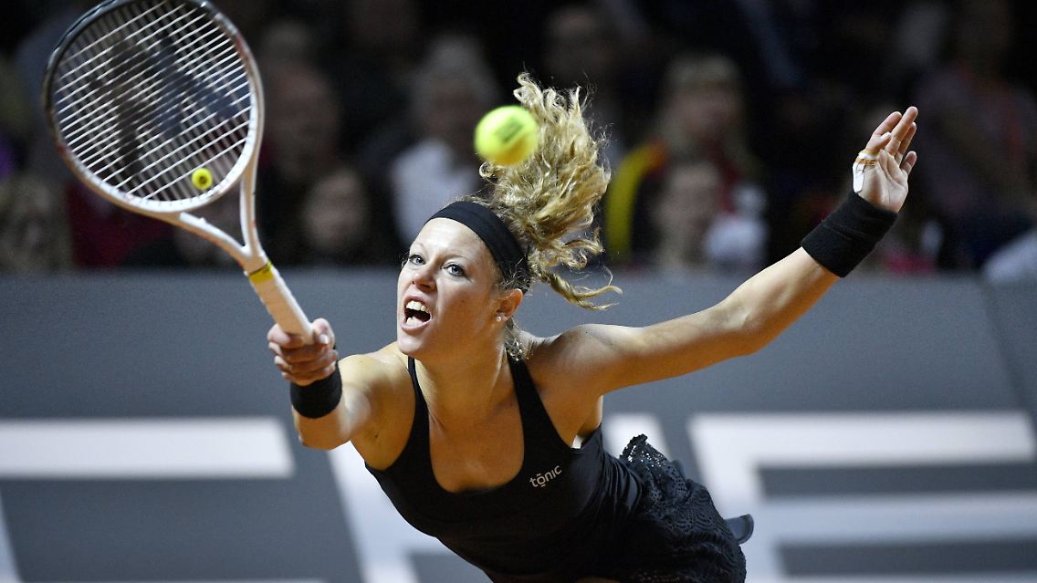 Überraschungssieg in drei Sätzen: Laura Siegemund