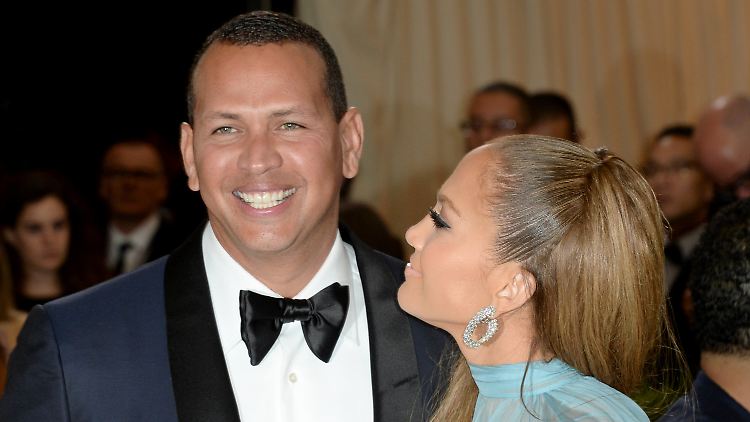 Seit März zusammen und mega verknallt: JLo und A-Rod.