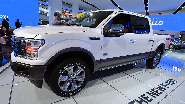 Ford fährt große "Geschütze" auf.