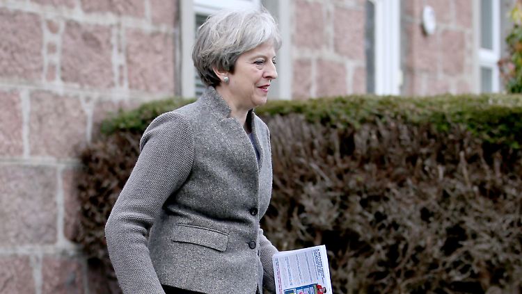 Profitieren die Konservativen von Premier May?
