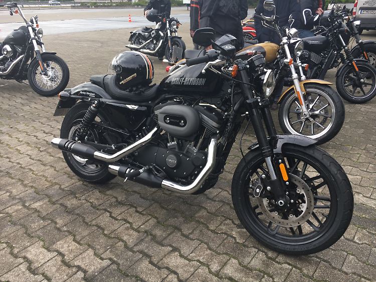 Die Roadster wurde zum Liebling des Autors. Auch wenn der Lenker am Ende nicht stimmte.