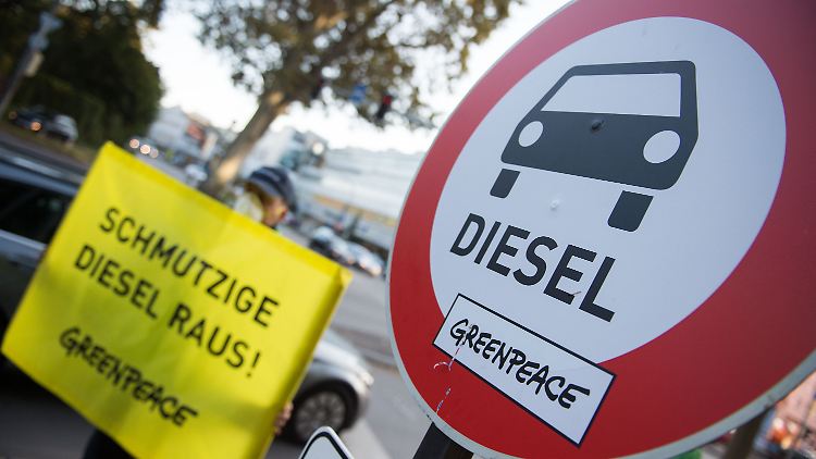 Abgasbelastung weit über den Grenzwerten: Dürfen ältere Dieselfahrzeuge bald nicht mehr in die Innenstadt?