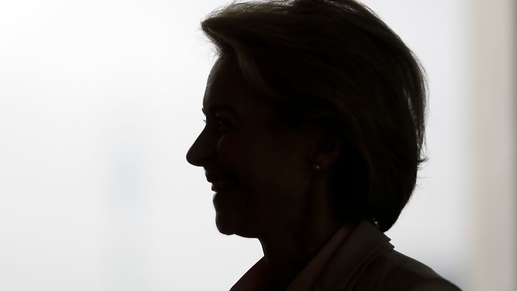 Nach scharfer Kritik relativiert von der Leyen ihre Äußerungen.