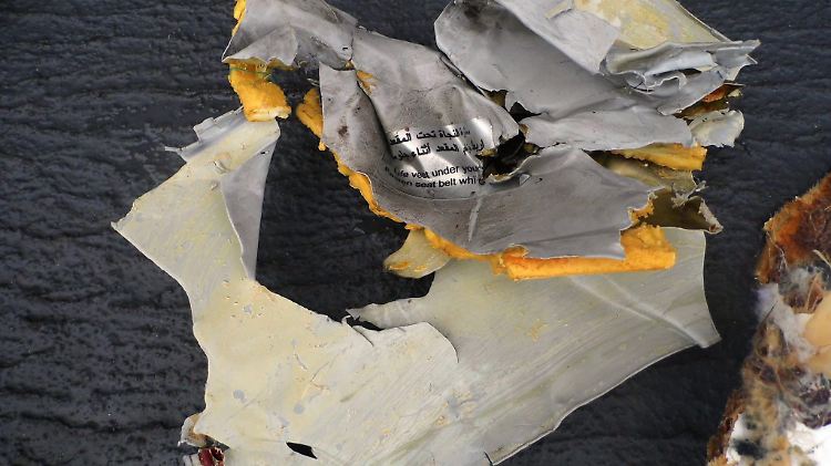 Ein Wrackteil der Egypt-Air-Maschine.