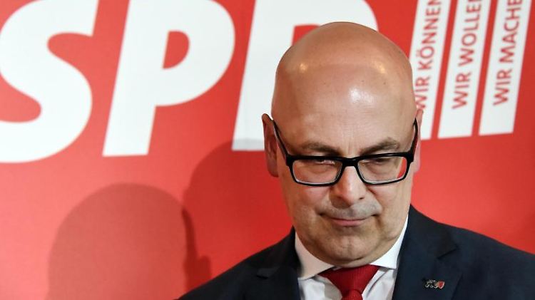 Torsten Albig tritt von allen politischen Ämtern zurück.