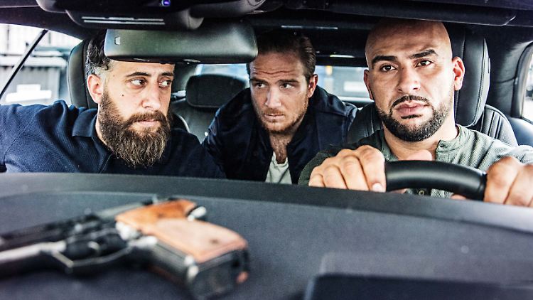 Toni (Kida Khodr Ramadan), Vince (Frederick Lau) und Abbas (Veysel Gelin) auf dem Weg zum nächsten Ding (v.l.n.r.)