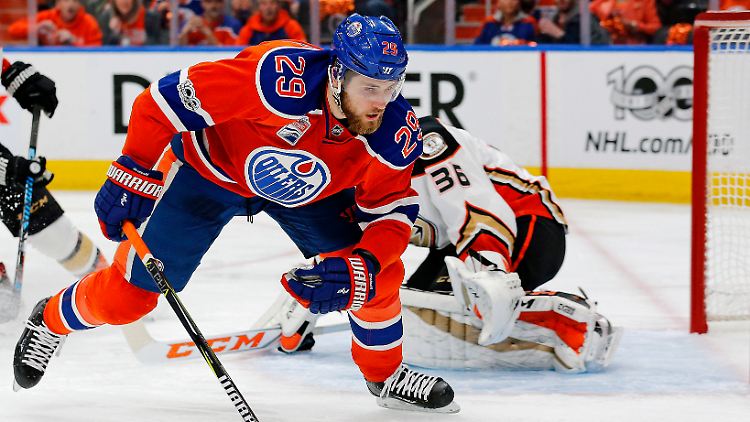 Drei Tore, zwei Vorlagen: Leon Draisaitl dreht bei den Edmonton Oilers immer mehr auf.