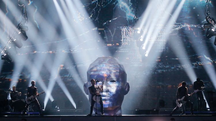 O.Torvald vertreten in diesem Jahr die Ukraine beim ESC.