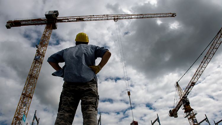 Mehr als 40 Prozent der deutschen Firmen wollen ihre Investitionen erhöhen.