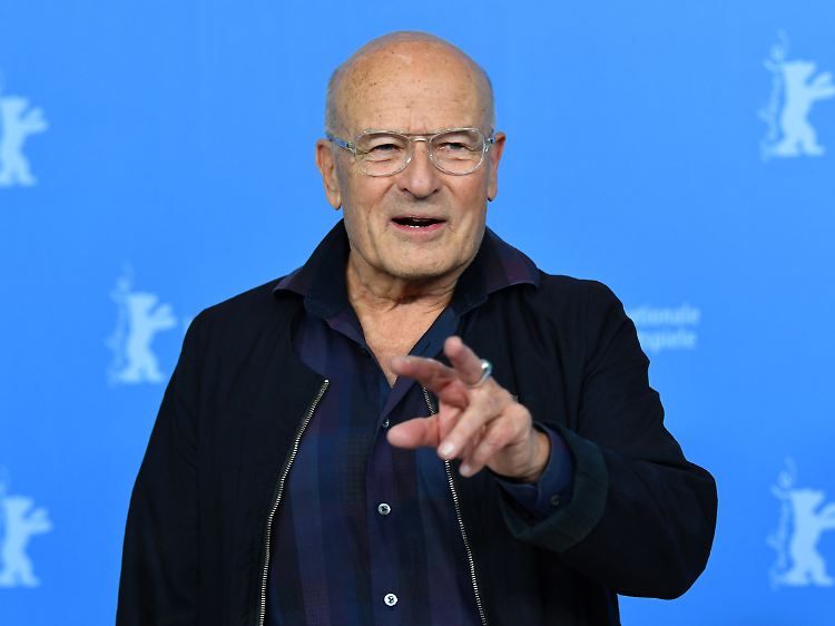 Volker Schlöndorff hat bei "Rückkehr nach Montauk" Regie geführt.