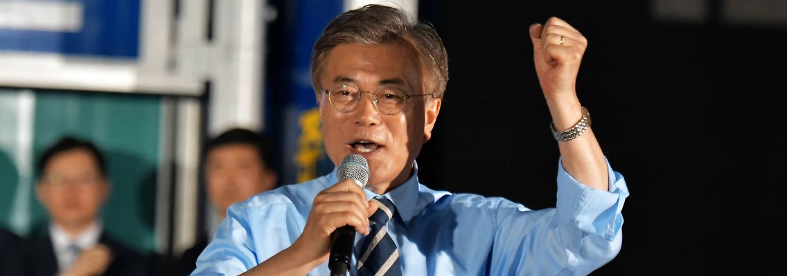 Moon Jae In geht als Favorit in die Wahl.