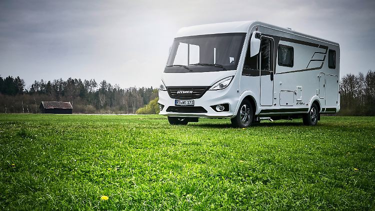 Die neue Exis-Generation von Hymer ist im besten Fall über sieben Meter lang und wiegt unter drei Tonnen.