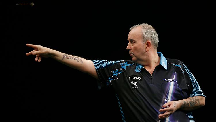 Zum Karriereende noch einmal ein Finaleinzug möglich: Phil Taylor erreicht Endrunde in Darts Premier League.