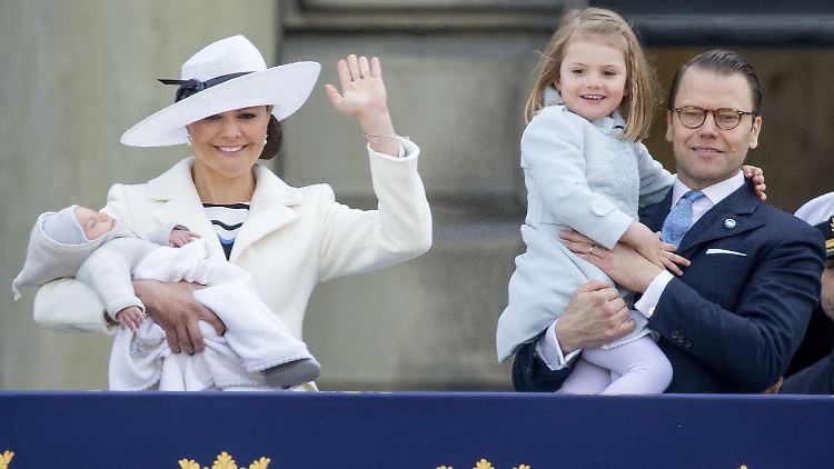 So zeigt sich die schwedische Königsfamilie normalerweise auf Fotos.