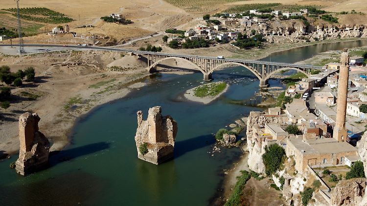 Die historische Stadt Hasankeyf wird nach und nach in einem Stausee versinken.