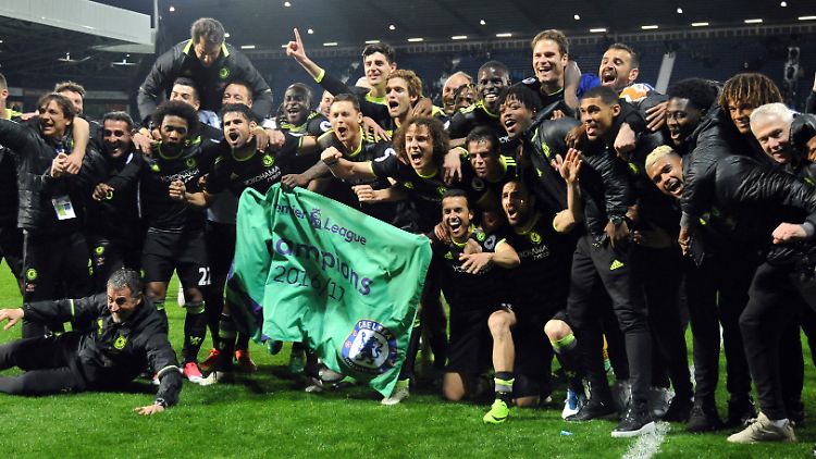 Der FC Chelsea hat sich innerhalb eines Jahres vom zehnten auf den ersten Platz verbessert.