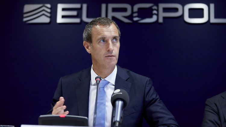 Europol-Chef Wainwright hegt keine große Hoffnung, dass die Urheber der Attacke jemals überführt werden können.