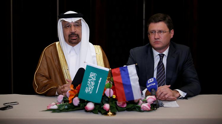 Gemeinsame Pressekonferenz in Peking: Saudi-Arabien und Russland einigen sich auf eine Verlängerung der Maßnahmen zur Anhebung des Ölpreises.