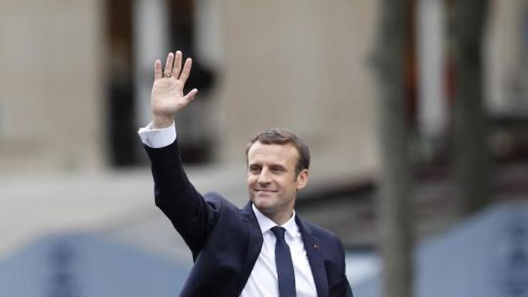 Erst Mitte Mai trat Emmanuel Macron sein Amt an - nun folgt bereits der erste Stimmungstest.