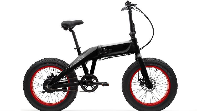 Man sieht es dem Klapprad Sondors Fold auf den ersten Blick nicht an, doch es handelt sich um ein Pedelec.