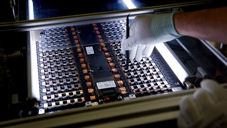 Batterie-Produktion im bestehenden ersten Werk in Kamenz.