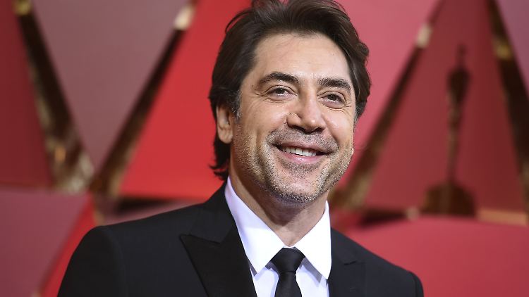 Da er zunächst nicht vom Schauspielern leben konnte, verdiente er sich mit Gelegenheitsjobs Geld: Javier Bardem.