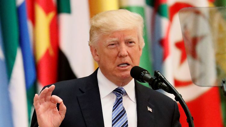 In der seiner Rede nimmt Donald Trump die Araber beim Anti-Terror-Kampf in die Pflicht.