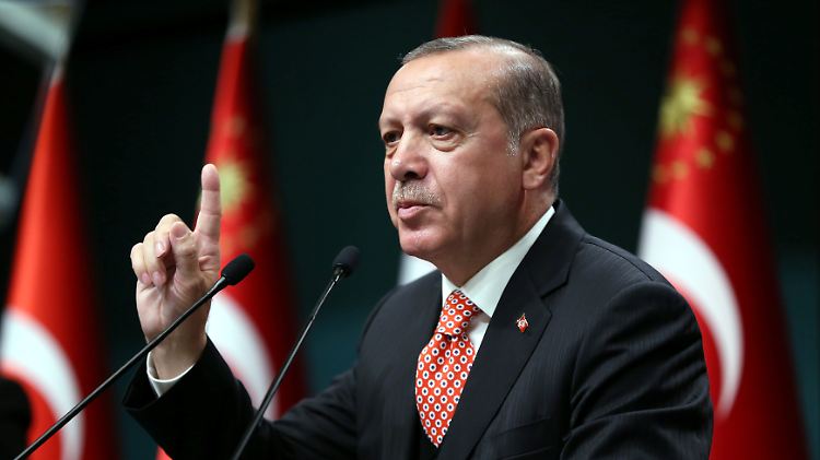 Türkeis Staatspräsident Recep Tayyip Erdogan ist mit seiner offiziellen Anfrage eines öffentlichen Auftritts bei der Bundesregierung abgewiesen worden.
