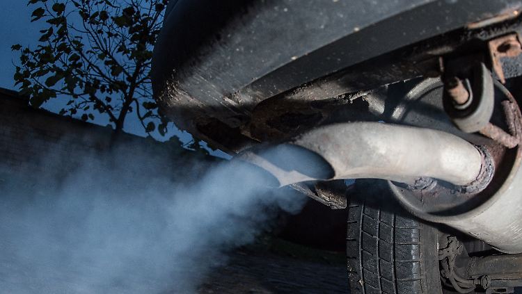 Der "Mythos" um den klimafreundlichen Diesel kostet pro Jahr allein sieben Milliarden Euro Steuereinnahmen.
