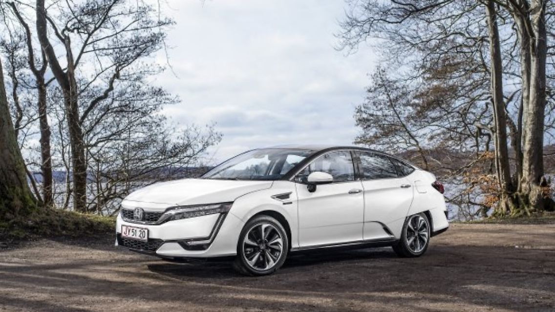 Honda Clarity.jpg