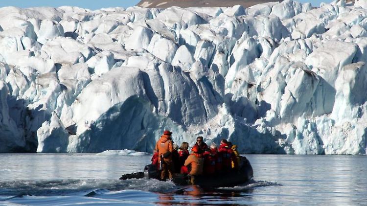 Fahrt zum Polareis in der Croker Bay.