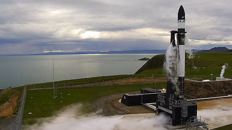Die Rakete hob von der Halbinsel Mahia ab.