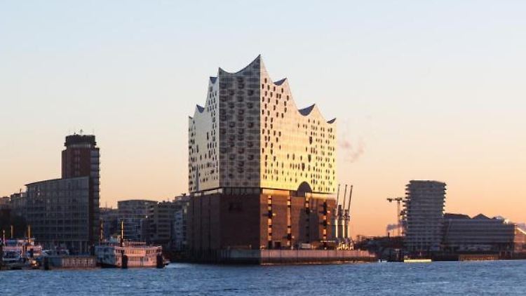 Die Elbphilharmonie macht Hamburg zu einem noch lohnenswerteren Reiseziel.