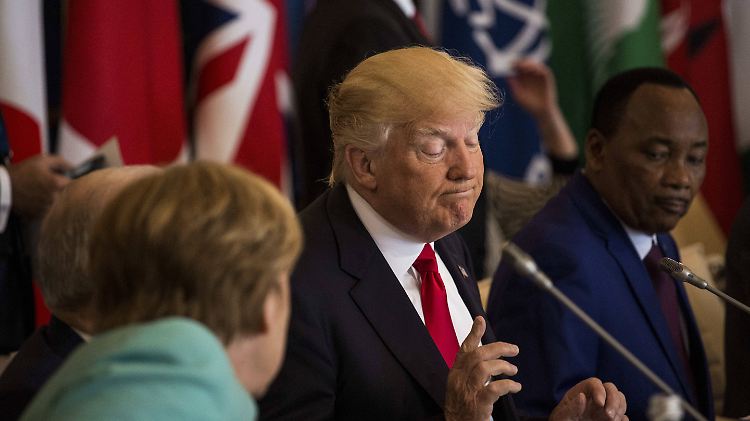 Partner oder Gegner? Merkel und Trump beim G7-Gipfel auf Sizilien.