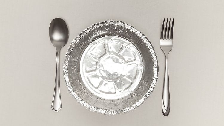 Essen lieber nicht in Aluschalen aufwärmen. 